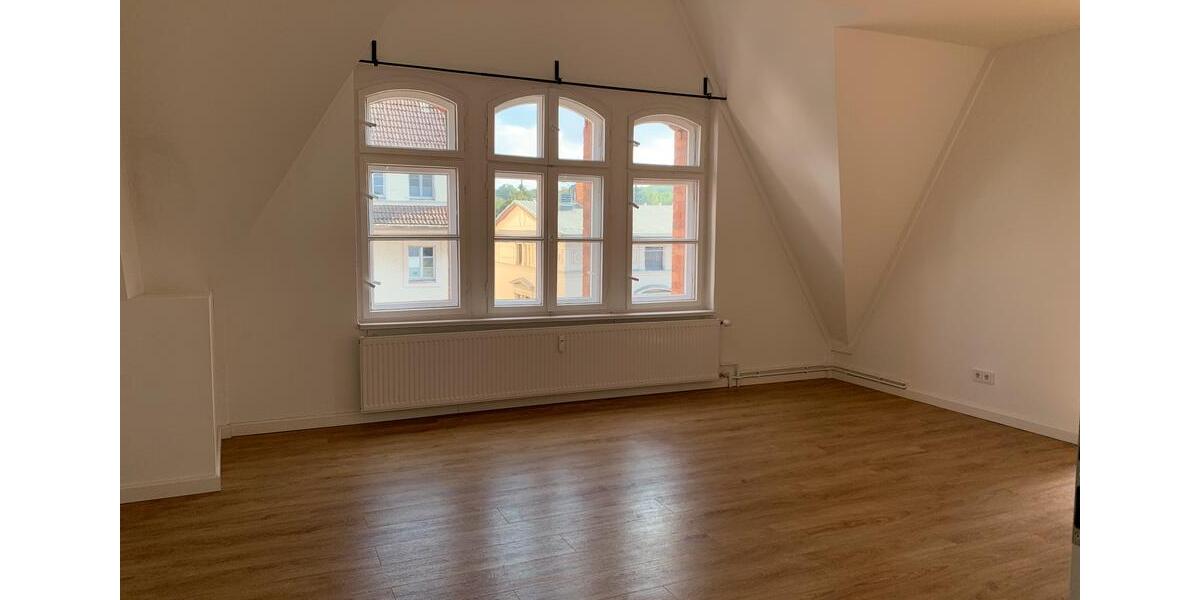 Etagenwohnung Eberswalde - 2 Zimmer, 71 m&sup2;, 699&euro; | Angebot:26681694