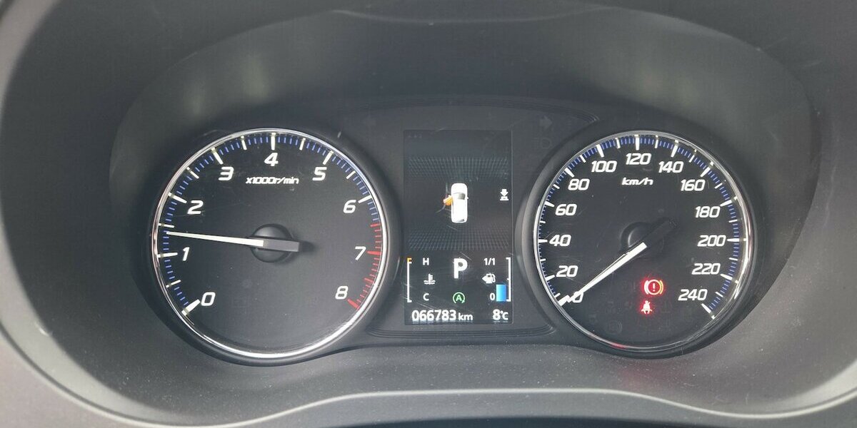 Mitsubishi Outlander Spirit 2WD 66.531 km 16.400 &euro; Wilsdruff 01723