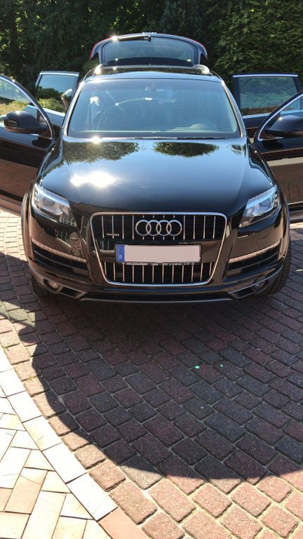 Q7