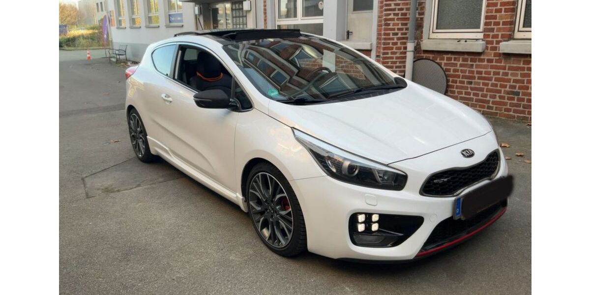 Kia pro ceed / ProCeed 110.000 km 6.600 &euro; Schonungen 97453