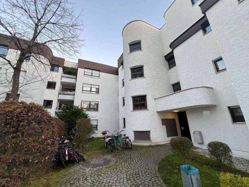 Wohnung zum Kaufen in München 399.000 € 68 m²
