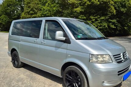 VW T5 Caravelle 290.000 km 5.990 &euro; Eltmann 97483