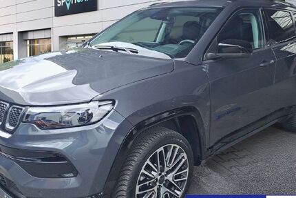 Jeep Compass 19.264 km 29.490 &euro; Mannheim 68309