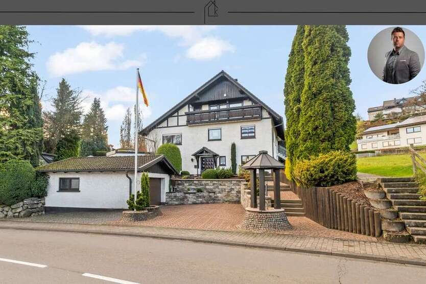 Haus zum Kaufen in Finnentrop 469.500 € 320 m²