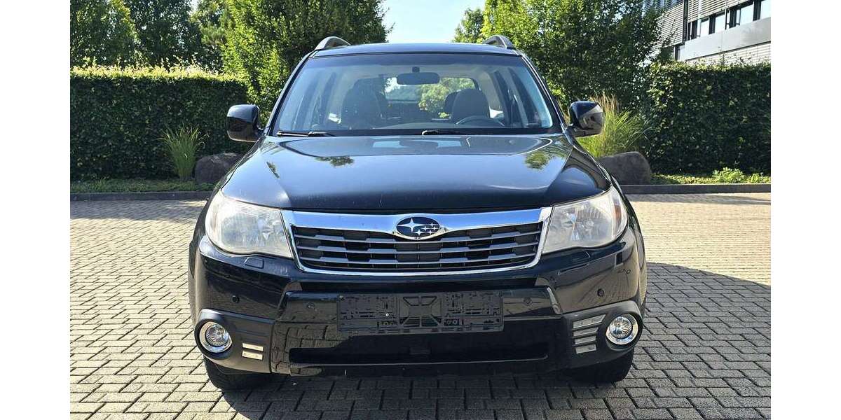 Subaru Forester 189.000 km 11.200 &euro; Siegen 57074