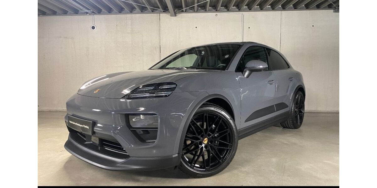 Porsche Macan 12.900 km 89.890 &euro; Plattling 94447