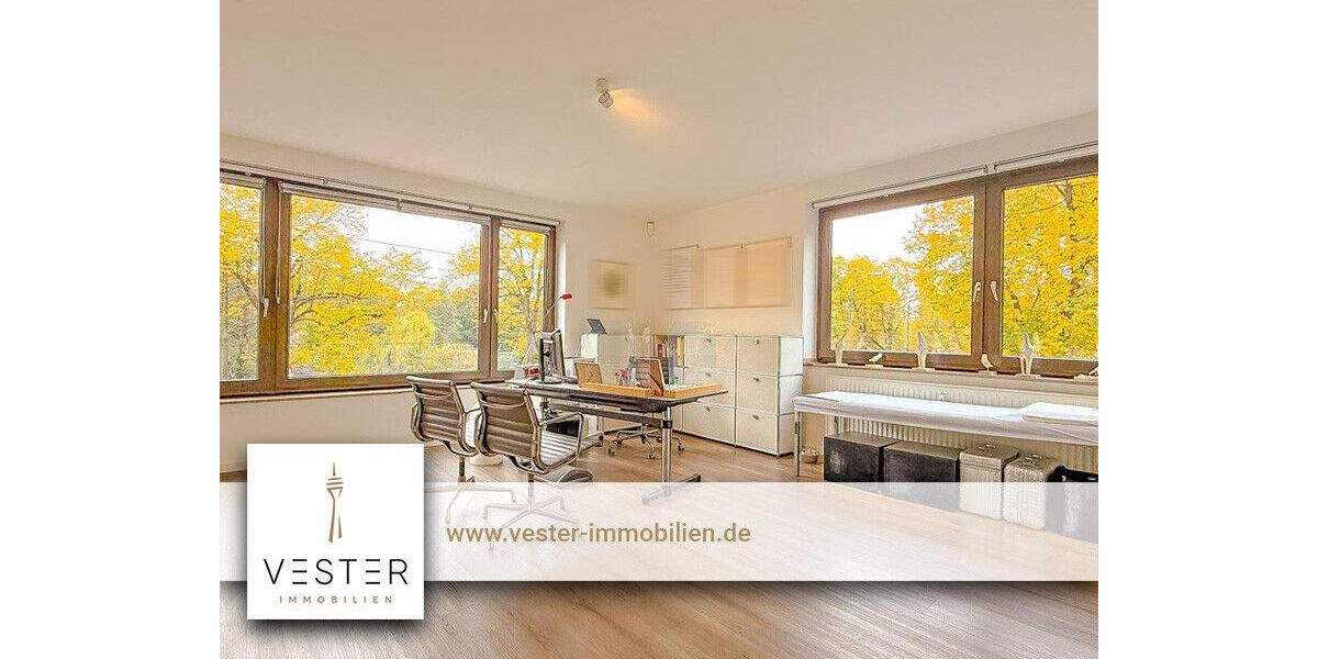 Große Praxismöglichkeit in sehr attraktiver Lage auf der 1 Etage in der Carlstadt 4 zimmer