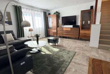 Wohnung München Aubing-Lochhausen-Langwied - 2 Zimmer, 77 m&sup2;, 2.150&euro; | Angebot:26866525