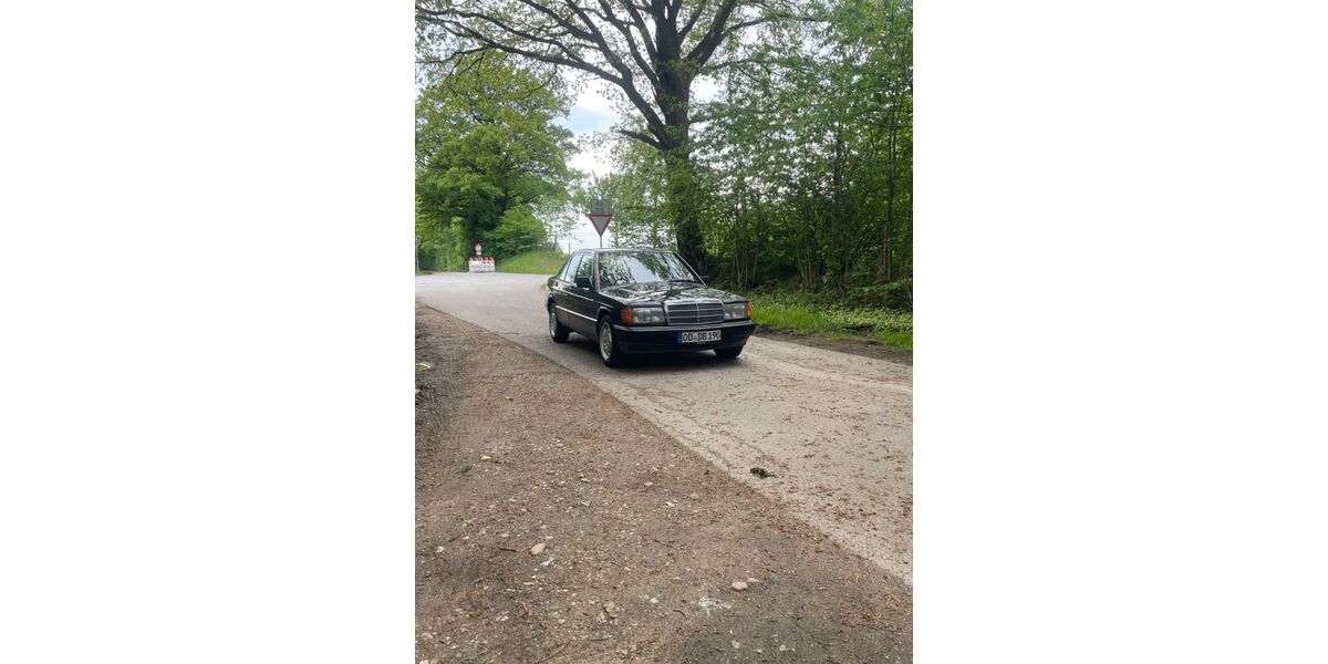 Mercedes-Benz 190 248.700 km 8.799 &euro; Trittau 22946