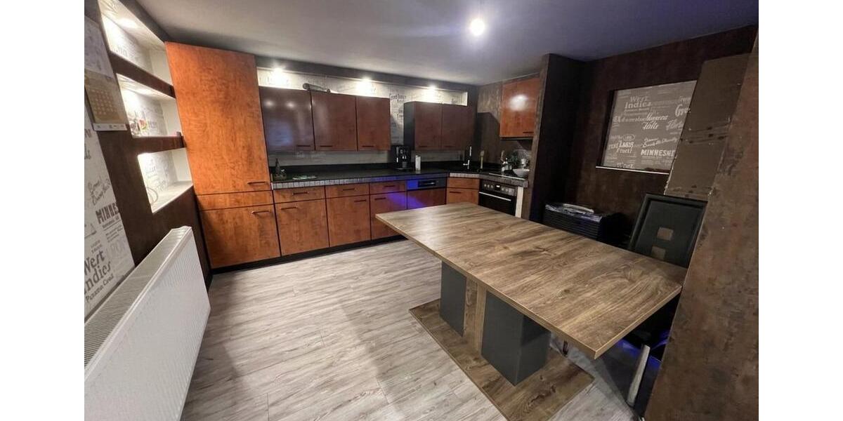 Etagenwohnung Sülzetal - 4.5 Zimmer, 117 m&sup2;, 790&euro; | Angebot:26342811