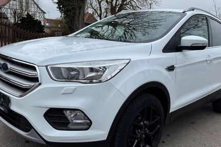 Ford Kuga 145.747 km 9.500 &euro; Seßlach 96145