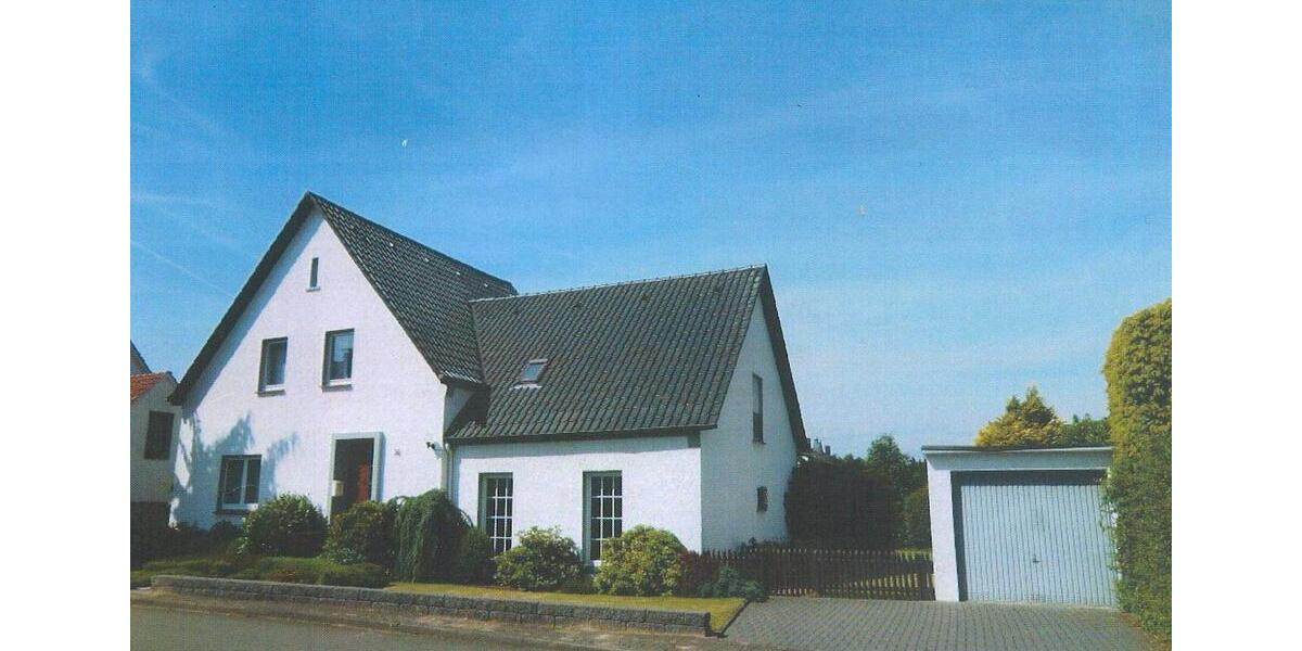 Einfamilienhaus Lübbecke - 6 Zimmer, 147 m&sup2;, 990&euro; | Angebot:24565982
