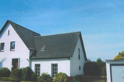 Haus Lübbecke - 6 Zimmer, 147 m&sup2;, 990&euro; | Angebot:24565982