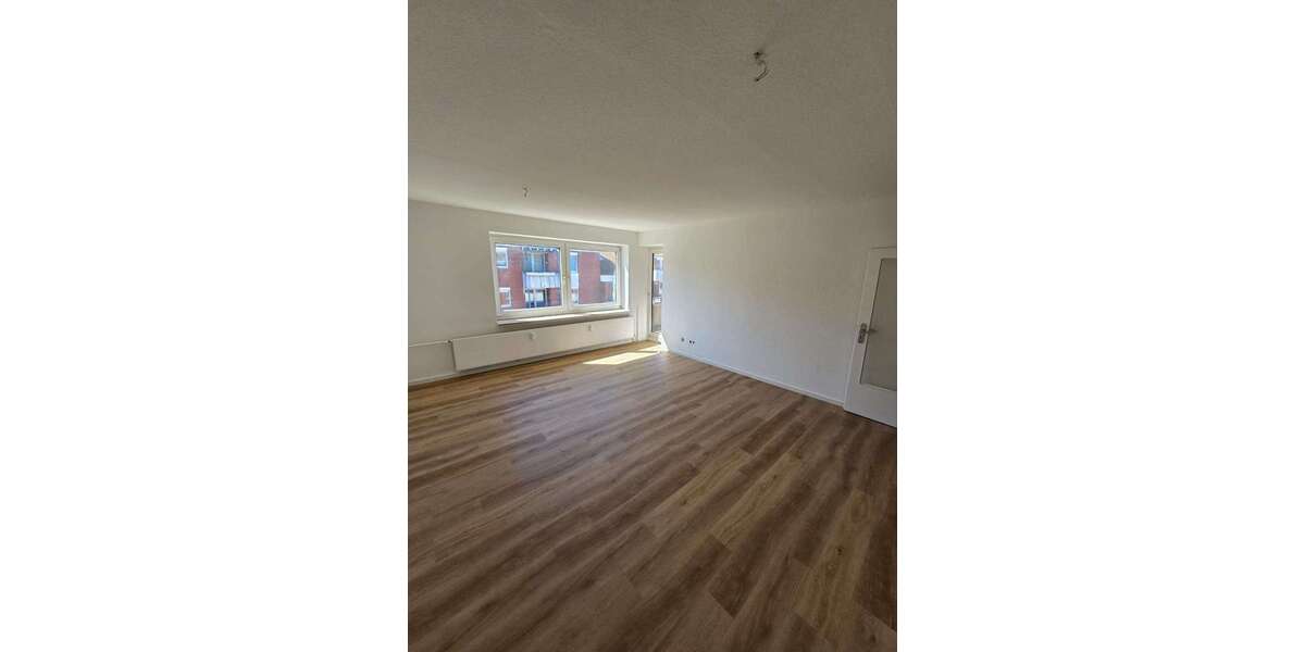 Etagenwohnung Niedersachsen - Esens Esens - 3 Zimmer, 77 m&sup2;, 595&euro; | Angebot:26659915