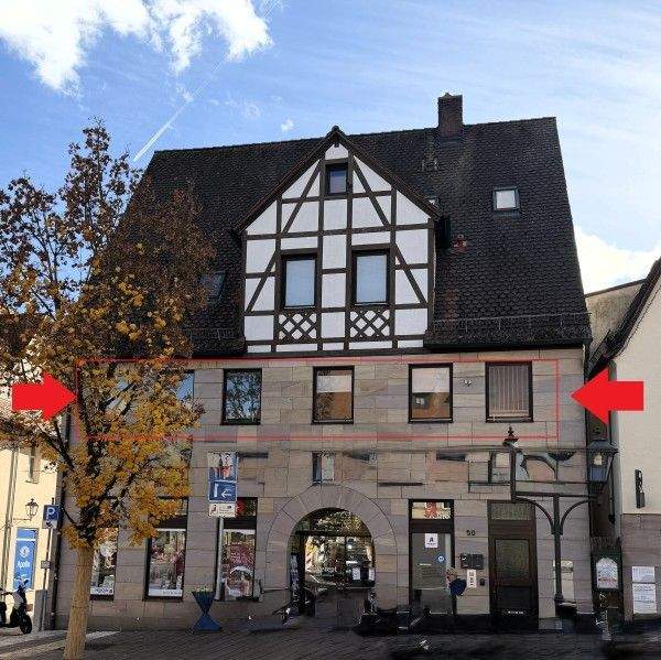 Gewerbeobjekt Lauf - 8 Zimmer, 213 m&sup2;, 2.112&euro; | Angebot:25267882