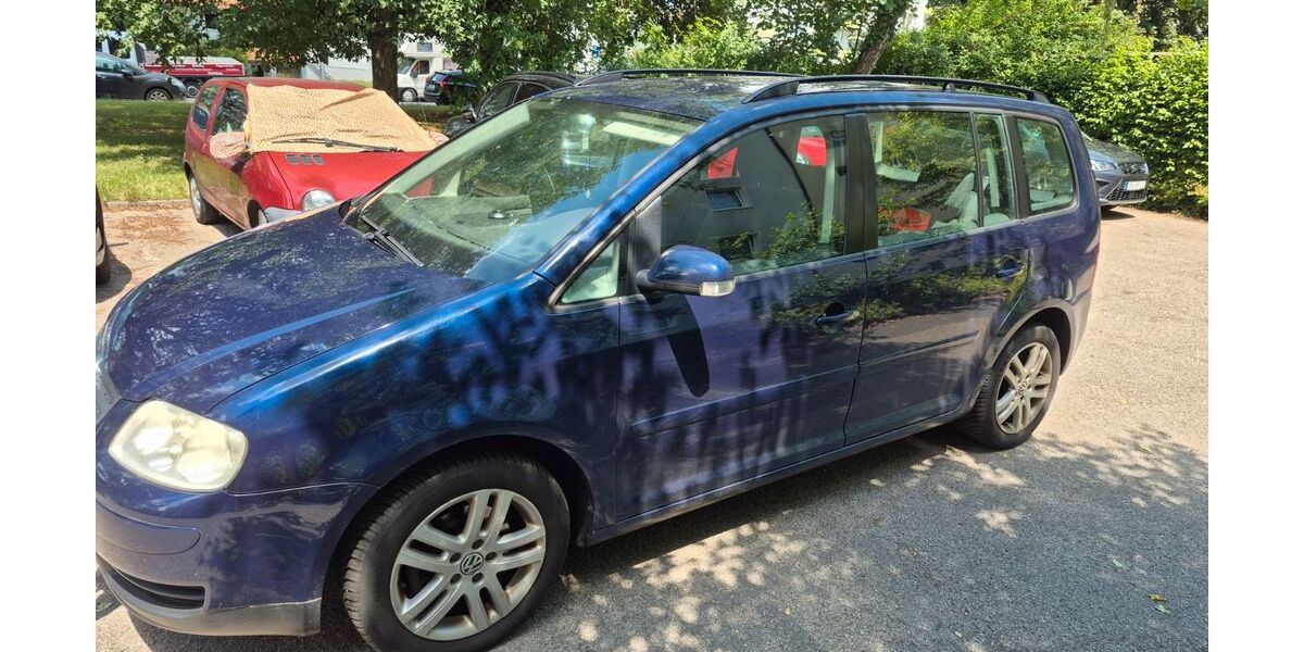 VW Touran 252.000 km 1.100 &euro; Amberg 92224