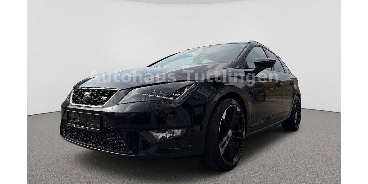 Seat Leon 161.155 km 10.990 &euro; Tuttlingen 78532