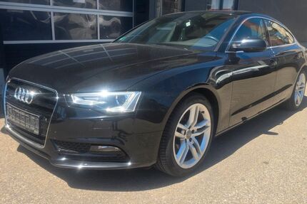 Audi A5 121.300 km 12.900 &euro; bad Wurzach 88410