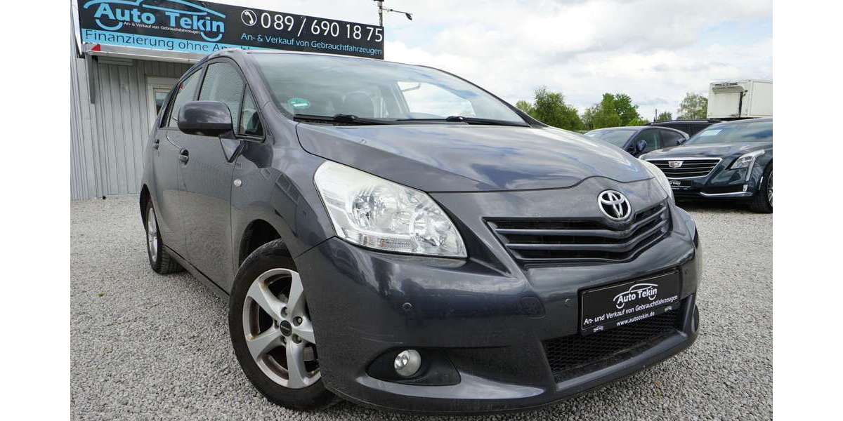 Toyota Verso 173.757 km 6.890 &euro; München 81829