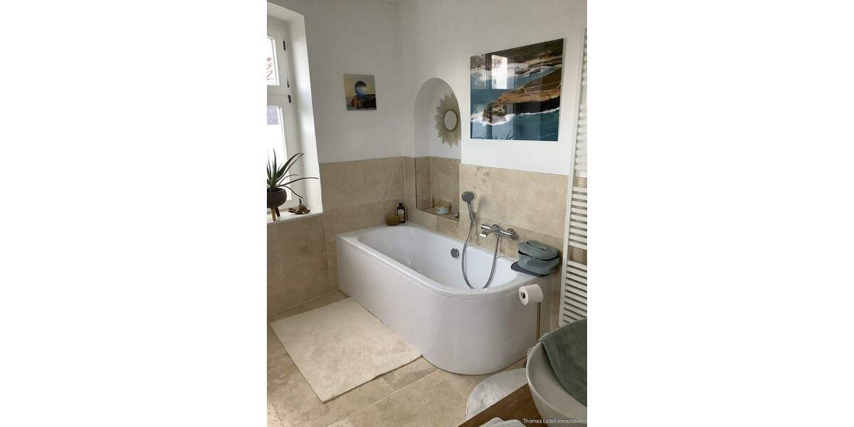 Mehrfamilienhaus, Wohnhaus Seehausen - 8 Zimmer, 230 m&sup2;, 395.950&euro; | Angebot:25725942