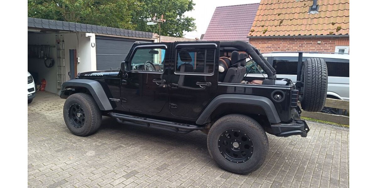 Jeep Wrangler 108.000 km 36.500 &euro; Klingberg 23684