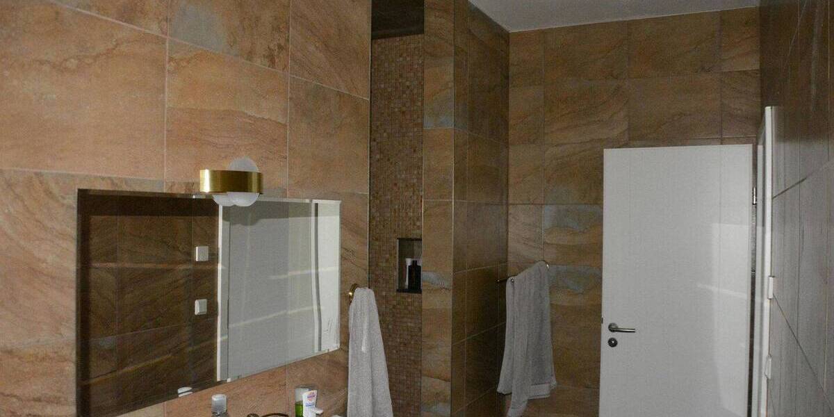 Mehrfamilienhaus, Wohnhaus Borkwalde - 1 Zimmer, 368 m&sup2;, 2.200.000&euro; | Angebot:25760324