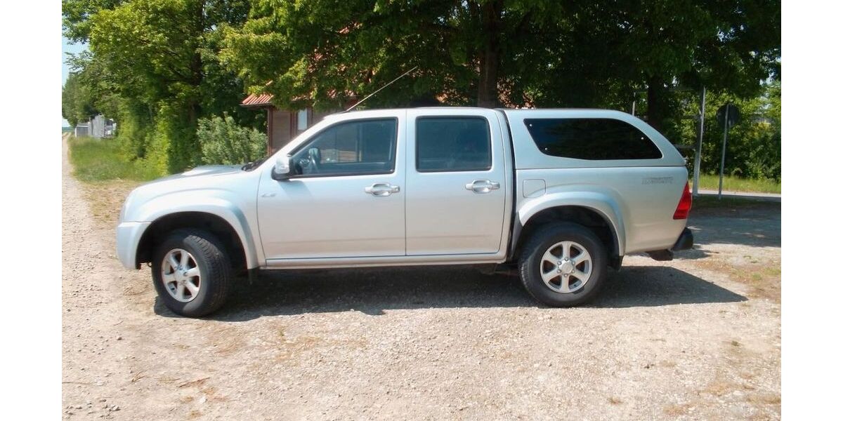 Isuzu D-Max 64.000 km 16.900 &euro; Salching 94330