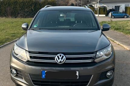 VW Tiguan 64.000 km 14.700 &euro; Niefern-Öschelbronn 75223