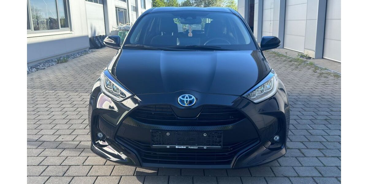 Toyota Yaris 20.100 km 19.490 &euro; Ostrach 88356