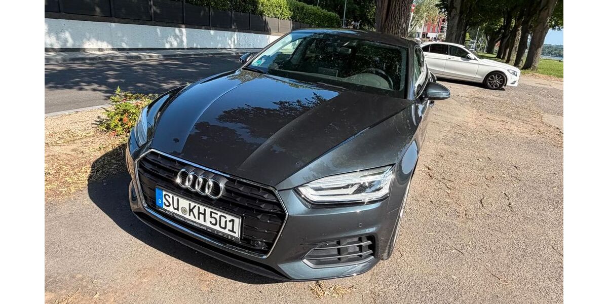 Audi A5 130.300 km 21.900 &euro; königswinter 53639