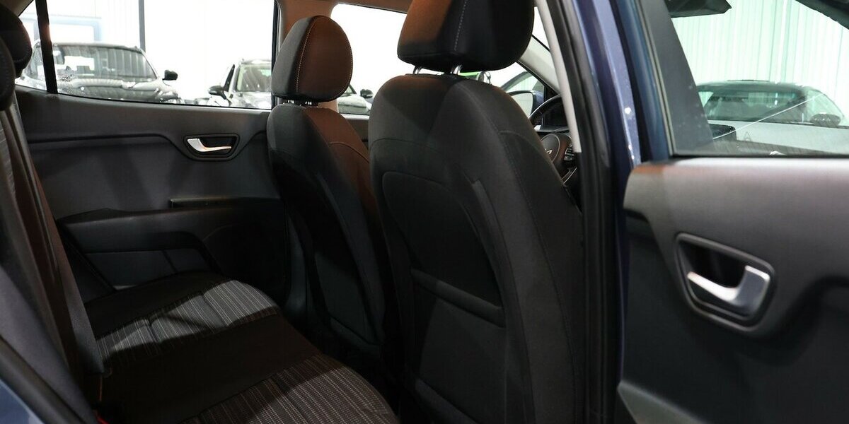 Kia Stonic 1.0 T-GDI DCT VISION AUTOMATIK / LED, AHK 30.000 km 18.777 &euro; Hamm 59077