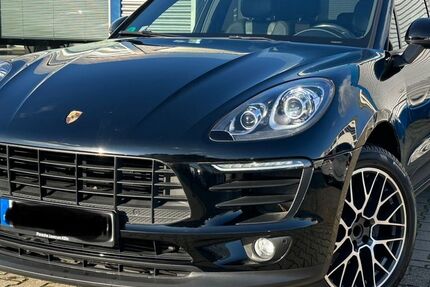 Porsche Macan 70.200 km 39.900 € Köln 50999