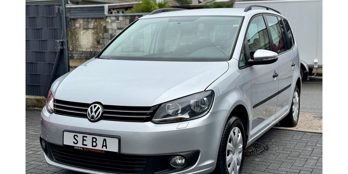 VW Touran 121.000 km 10.999 &euro; Marl 45772