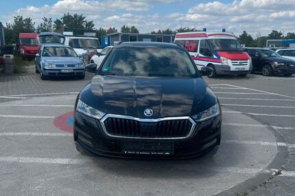Skoda Octavia 204.405 km 12.450 &euro; Mittenwalde 15749