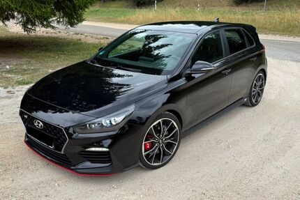 Hyundai i30 86.944 km 16.990 &euro; Essingen 73457
