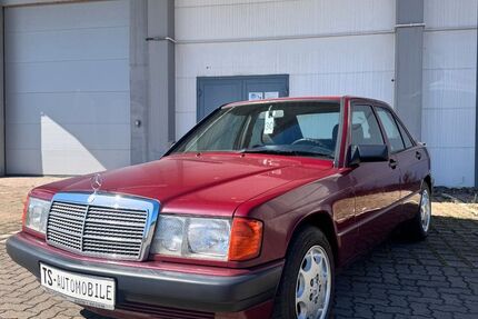 Mercedes-Benz 190 261.000 km 5.990 &euro; Salzgitter 38229