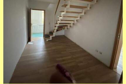 Maisonette Wohnung in ruhiger Lage! AB 01.01.2026 - ggf. eher 3 zimmer