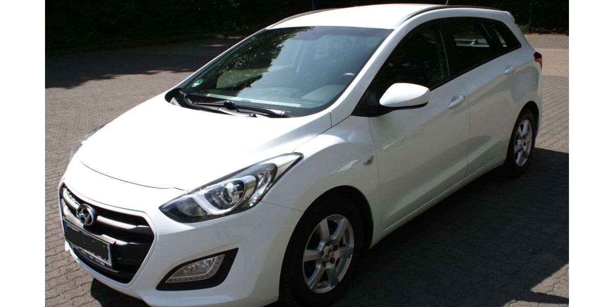 Hyundai i30 108.000 km 6.000 &euro; Werne 59368