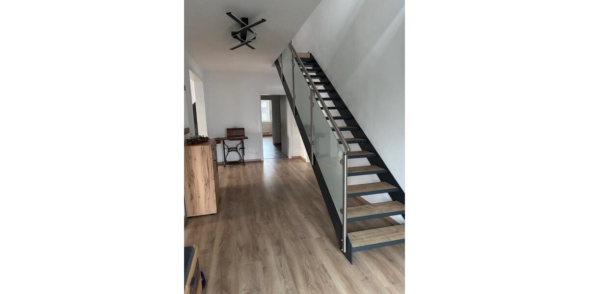 Einfamilienhaus Erwitte - 6 Zimmer, 255 m&sup2;, 529.000&euro; | Angebot:26754247