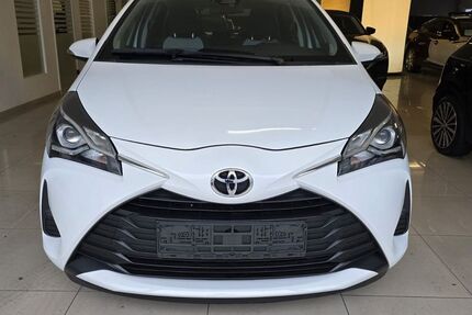 Toyota Yaris 5.563 km 13.900 € Oberhausen 46149