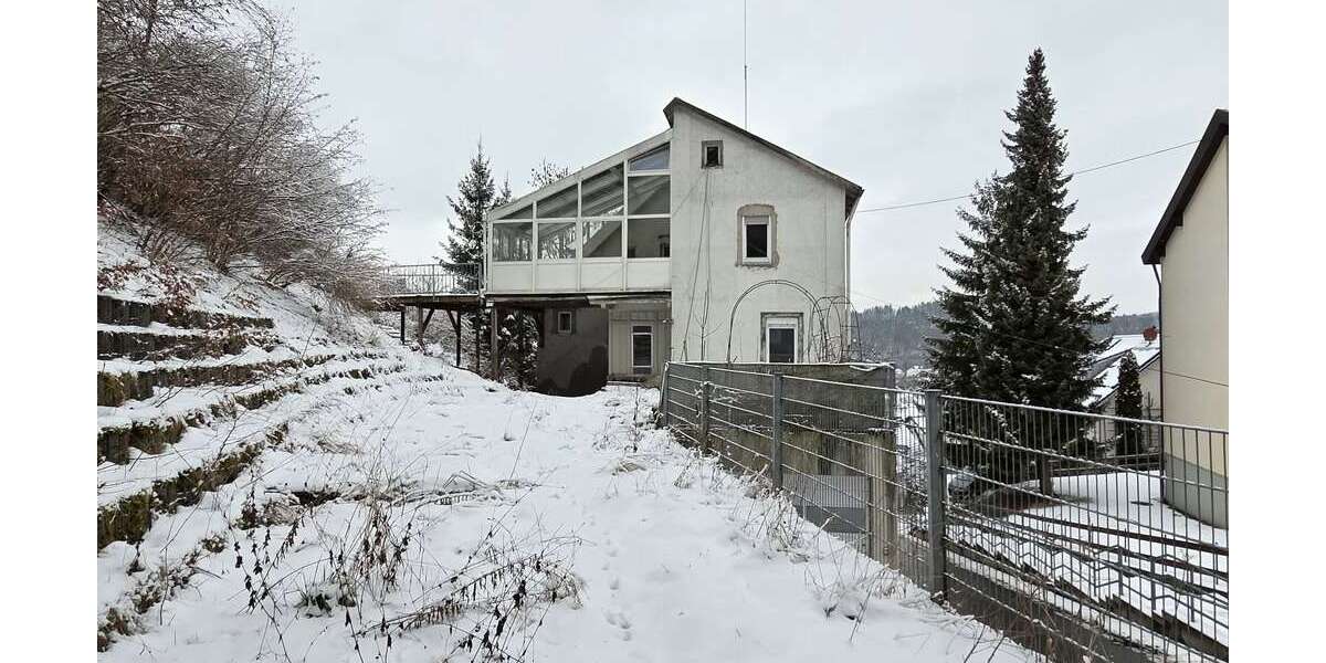 Haus zum Kaufen in Sigmaringen 220.000 € 250 m² 11 zimmer