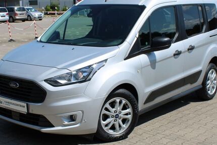 Ford Tourneo Connect 68.821 km 17.490 &euro; Sandkrug 26209