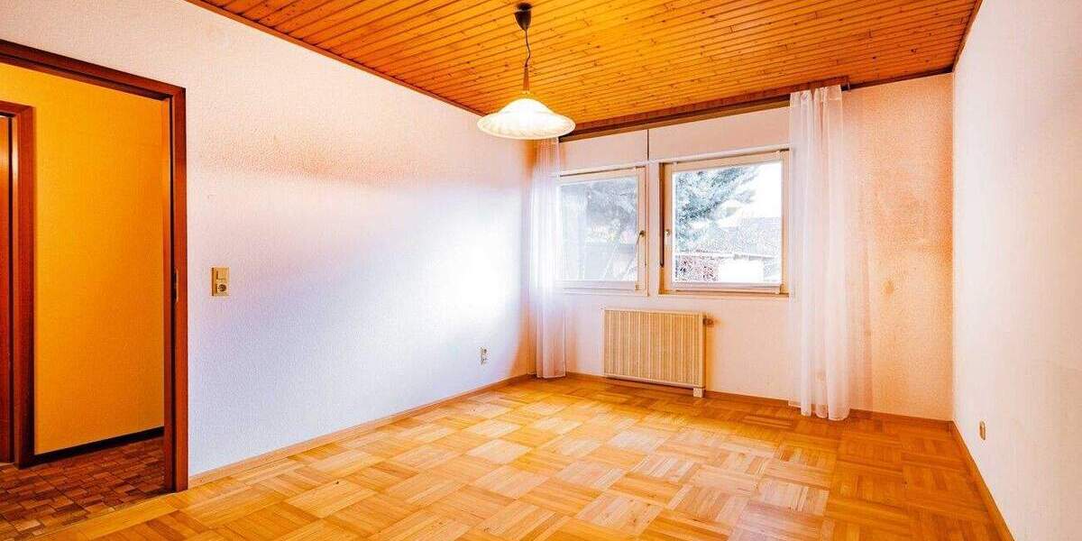 Etagenwohnung Ettenheim Altdorf - 6 Zimmer, 144 m&sup2;, 357.000&euro; | Angebot:25424295