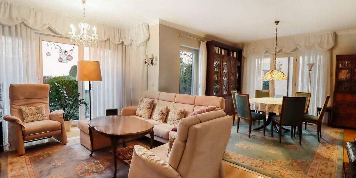 Etagenwohnung Bad Salzuflen Innenstadt - 3 Zimmer, 106 m&sup2;, 380.000&euro; | Angebot:25291493