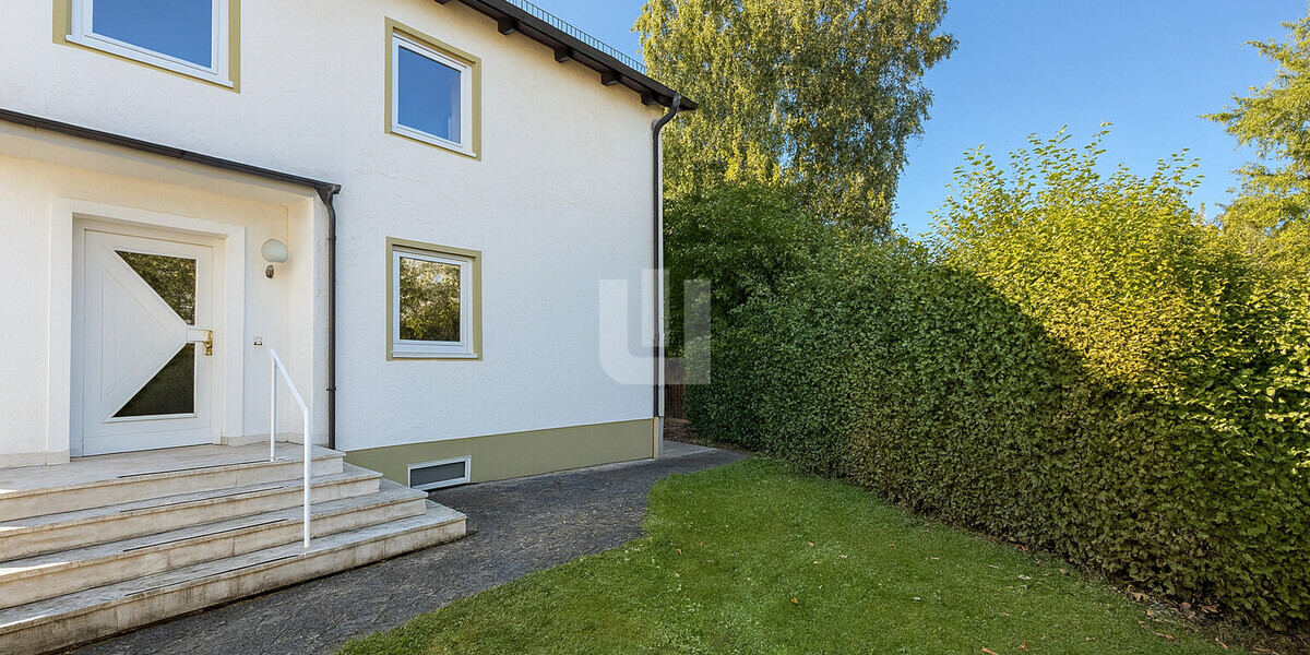 WINDISCH Immobilien - Doppelhaushälfte mit großem Garten in ruhiger Spielstraße zu vermieten 5 zimmer