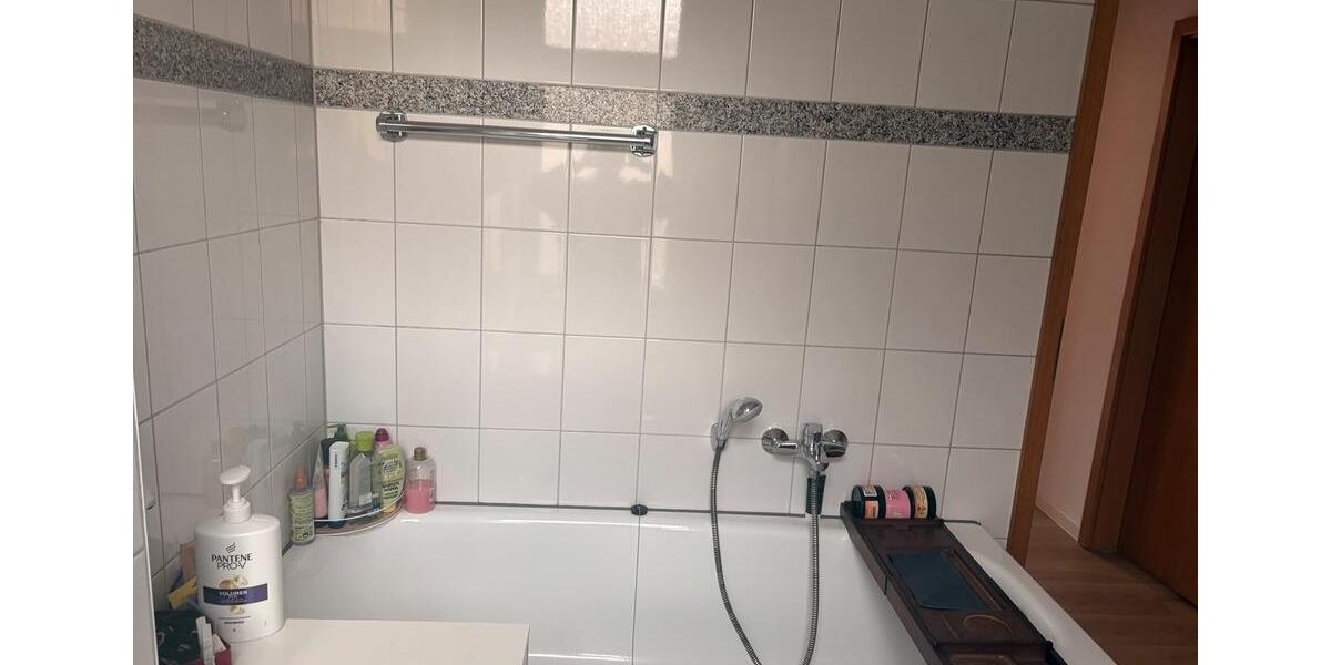 Etagenwohnung Gotha - 2 Zimmer, 56 m&sup2;, 595&euro; | Angebot:26022754