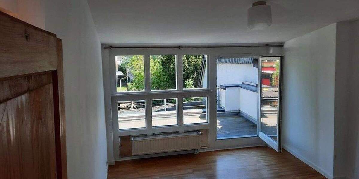 Kl. Haus ca. 100 qm, 2,5 ZKDB mit Garten u. Stellplatz, Nähe Bonn, Bad Honnef für 1-2 Personen 2 zimmer