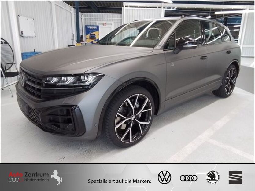 VW Touareg 9.986 km 73.970 € Helmstedt 38350