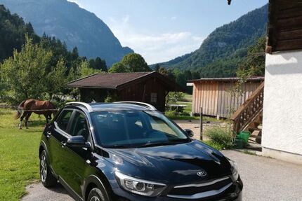 Kia Stonic 31.585 km 13.000 € Schneizlreuth 83458