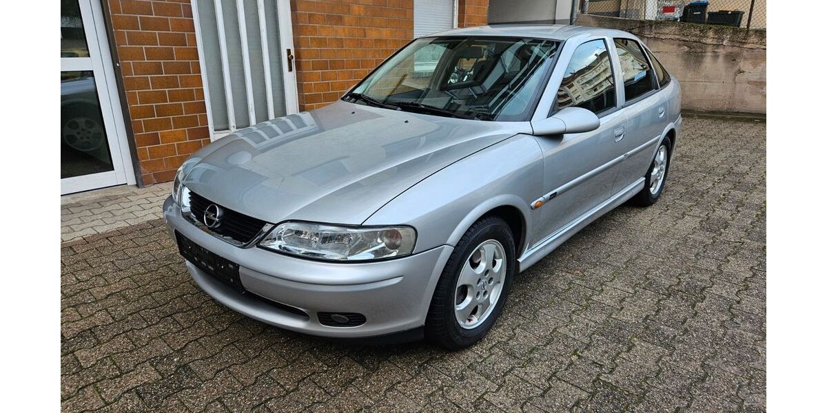 Opel Vectra 43.700 km 4.800 € Mannheim 68219